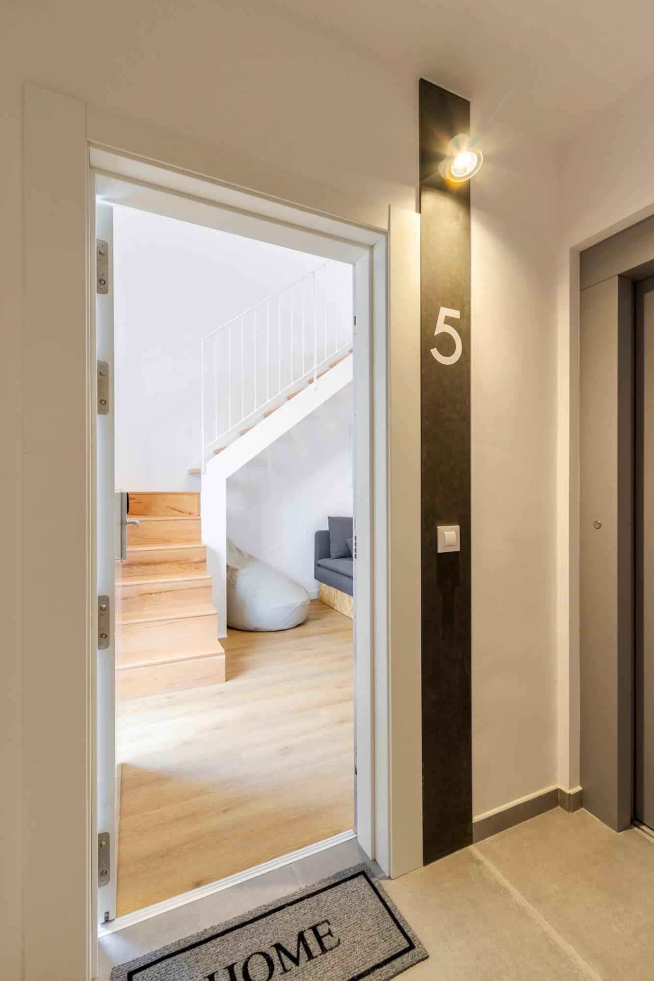 Urbanfive Apartamentos Ourense Centro 외부 사진