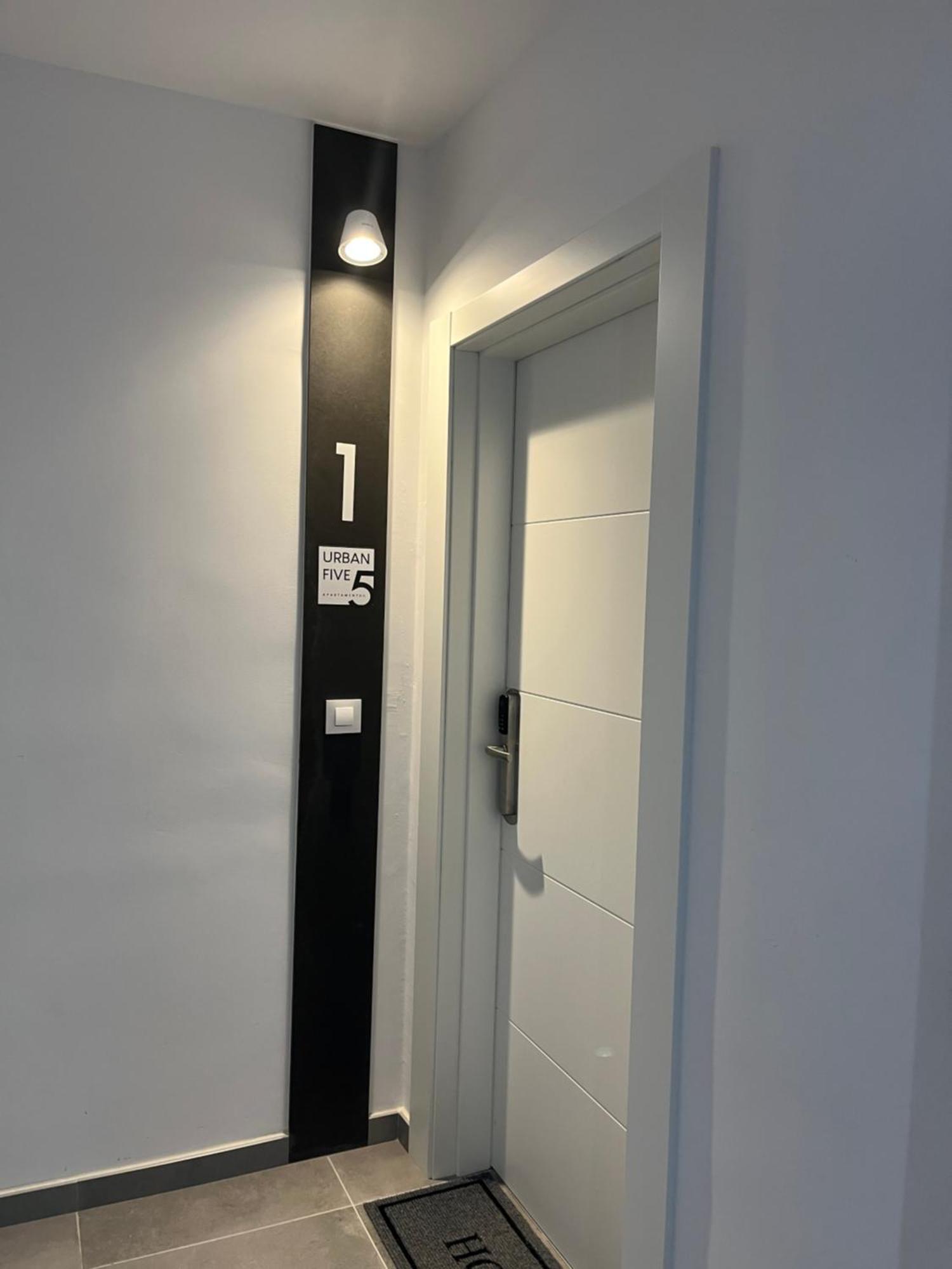 Urbanfive Apartamentos Ourense Centro 외부 사진